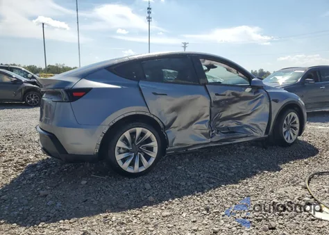 2026 Tesla Model Y from USA, damaged, VIN 7SAYGDEE4TF351934
